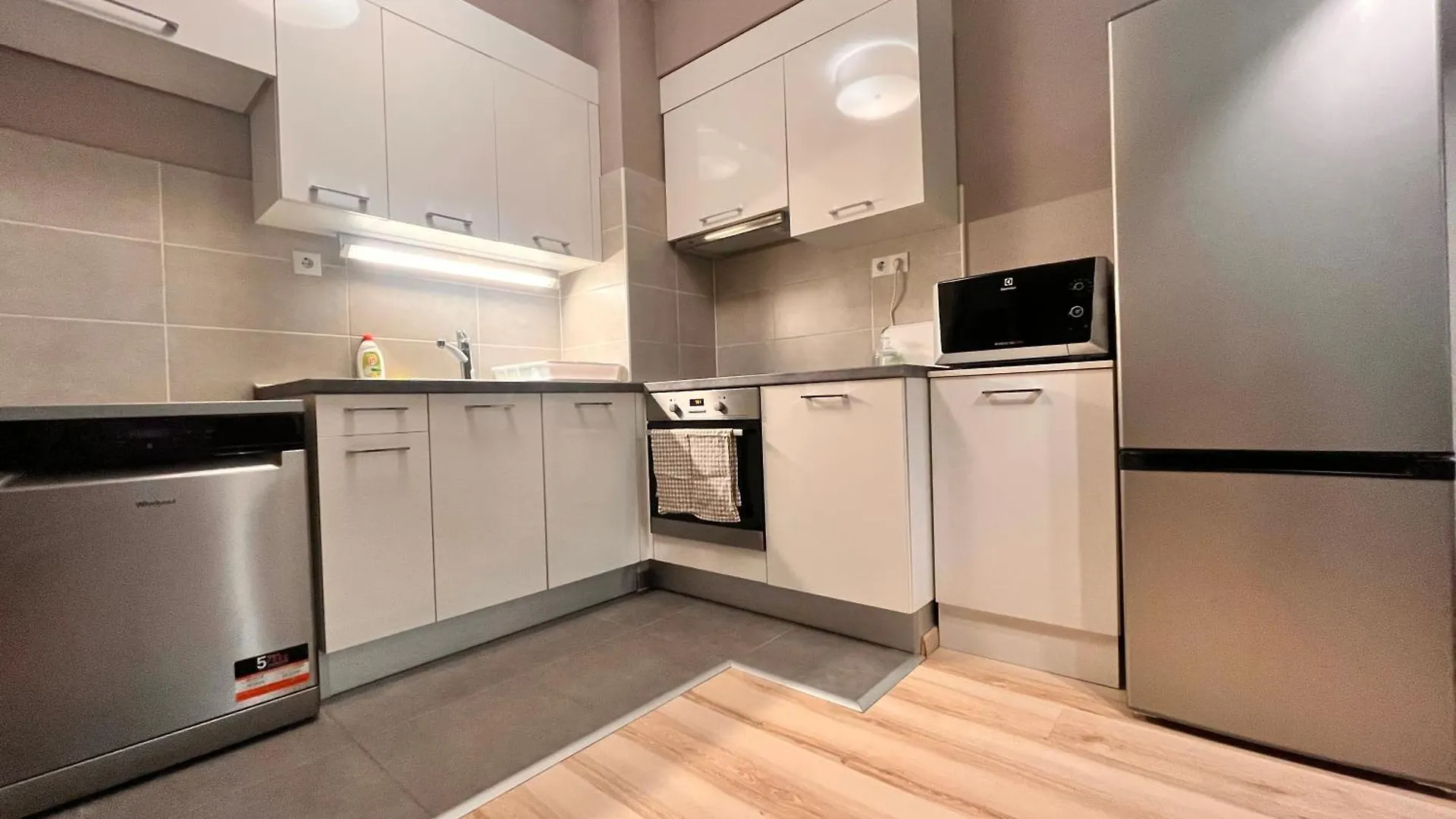 Corvin Luxury Apartment For Groups And Families 布达佩斯 0*,  匈牙利
